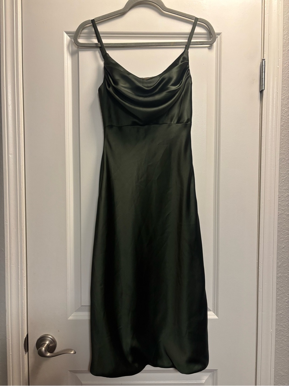 Revelry Women’s Dark Hunter Green Satin Cowl Neck Formal Midi dress Size 0